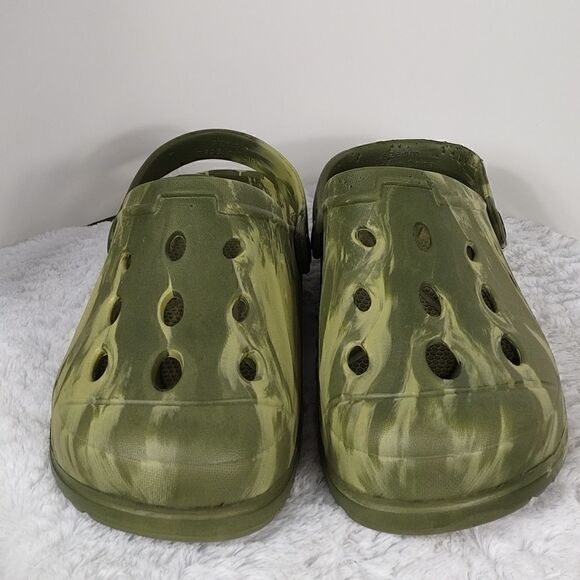 Crane Green Tie Dye Croc-like Shoes - Picture 2 of 6